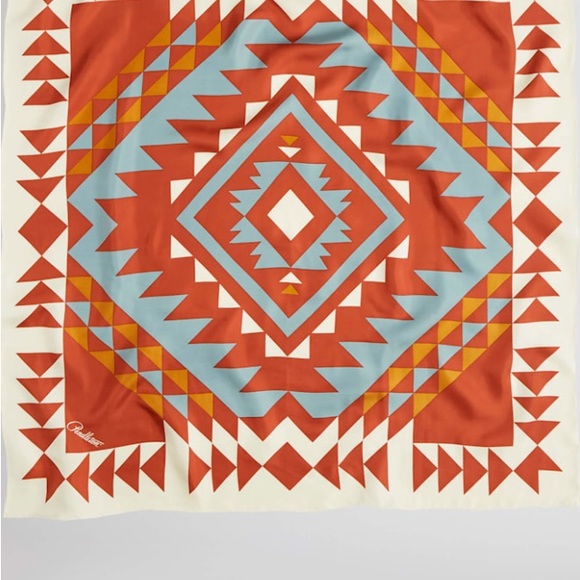 The bold graphics of our Pilot Rock pattern make this oversized square s… - Picture 2 of 2